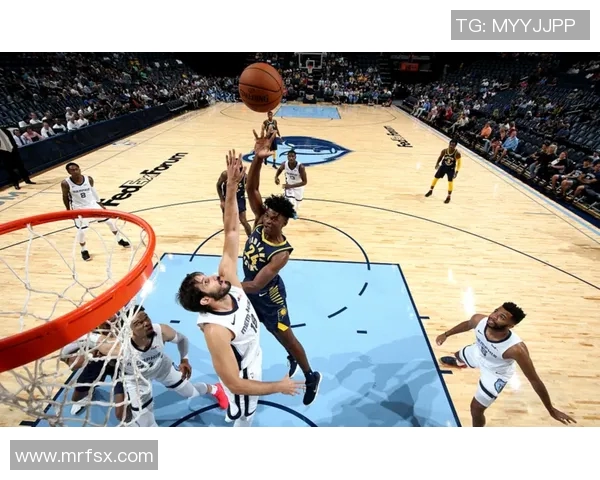 国王队与灰熊队在夏季联赛中的精彩对决回顾与分析 国王队与灰熊队在夏季联赛中的精彩对决回顾与分析