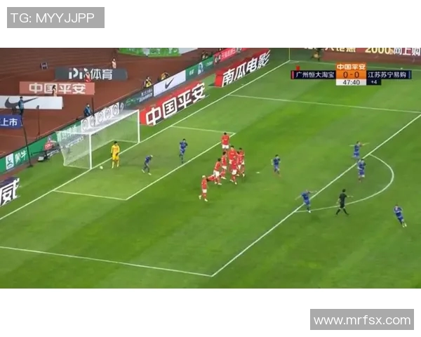 恒大与苏宁激战CCTV直播解析精彩瞬间与战术对决 恒大与苏宁激战CCTV直播解析精彩瞬间与战术对决